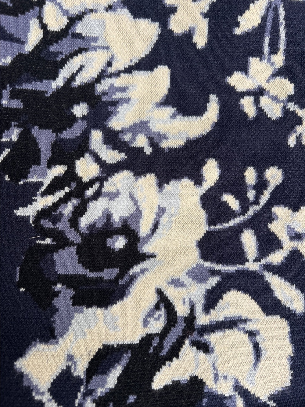Tuckernuck Floral Horizon Knit Jacquard Cardigan floral navy cream size M - Picture 7 of 17